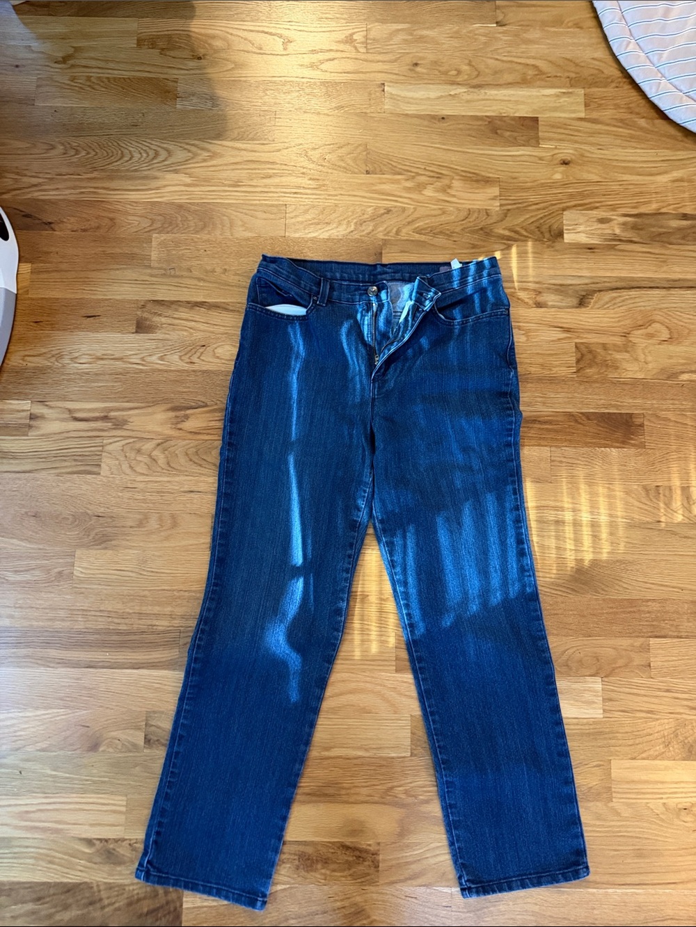 Gloria Vanderbilt Women's Boot Cut Jeans in Dark Blue